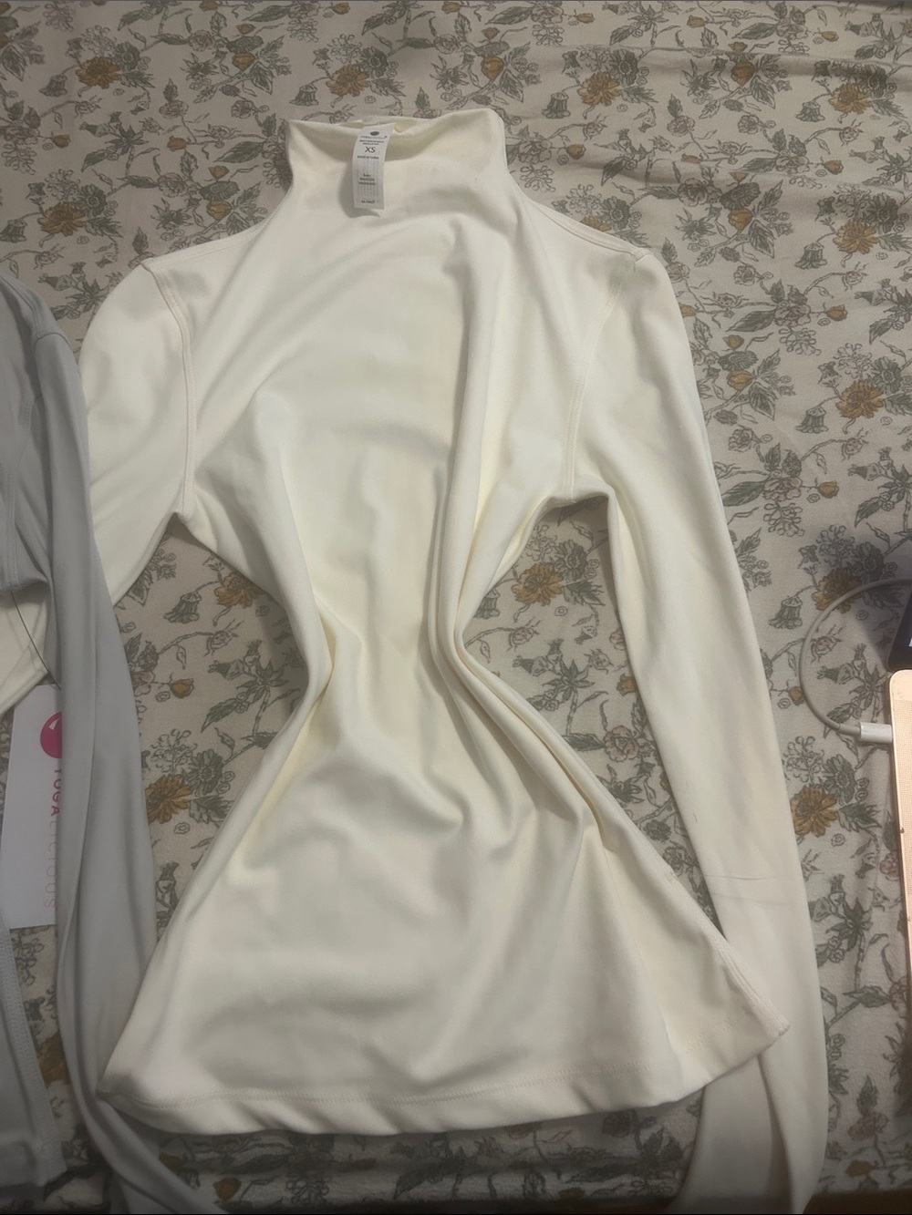 new yogalicious long sleeve set